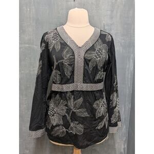 Lane Bryant Top Size 18/20 Black Floral Cotton Long Sleeve V Neck Slit Tie Waist